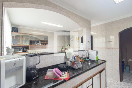 Casa para alugar com 100m², 3 quartos e 2 vagas Casa para alugar com 100m², 3 quartos e 2 vagasCozinha