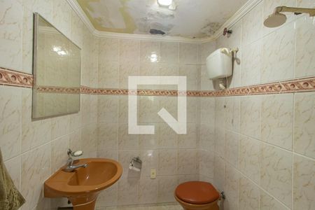Casa para alugar com 100m², 3 quartos e 2 vagas Casa para alugar com 100m², 3 quartos e 2 vagasBanheiro Social 3