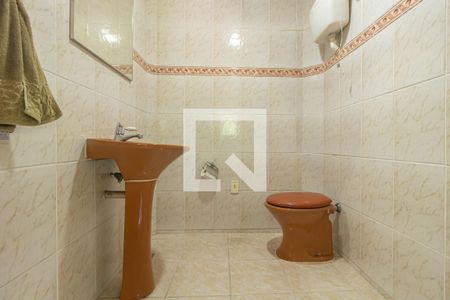 Casa para alugar com 100m², 3 quartos e 2 vagas Casa para alugar com 100m², 3 quartos e 2 vagasDetalhe do Banheiro Social 3