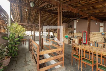 Casa para alugar com 100m², 3 quartos e 2 vagas Casa para alugar com 100m², 3 quartos e 2 vagasTerraço