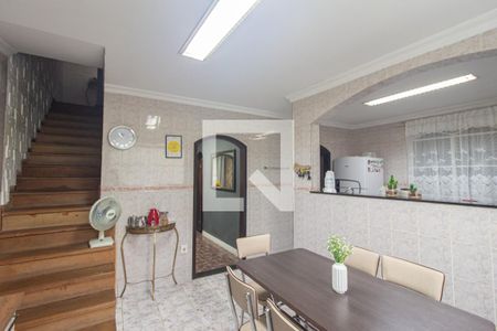 Casa para alugar com 100m², 3 quartos e 2 vagas Casa para alugar com 100m², 3 quartos e 2 vagasCozinha