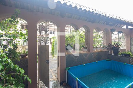 Casa para alugar com 100m², 3 quartos e 2 vagas Casa para alugar com 100m², 3 quartos e 2 vagasEntrada