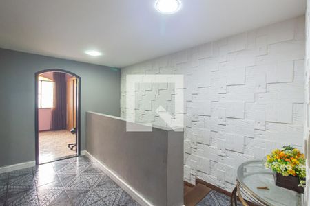 Casa para alugar com 100m², 3 quartos e 2 vagas Casa para alugar com 100m², 3 quartos e 2 vagasHall