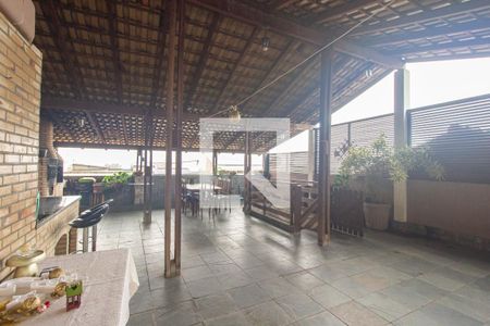 Casa para alugar com 100m², 3 quartos e 2 vagas Casa para alugar com 100m², 3 quartos e 2 vagasTerraço