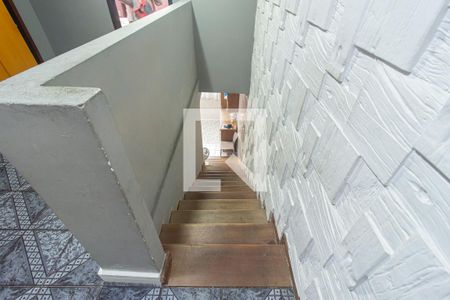 Escada de casa para alugar com 3 quartos, 100m² em Campo Grande, Rio de Janeiro