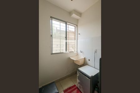 Área de Serviço de apartamento para alugar com 2 quartos, 60m² em Angola, Betim