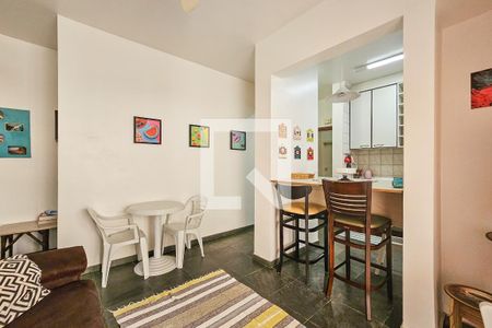 Sala de apartamento para alugar com 1 quarto, 42m² em Enseada, Guarujá