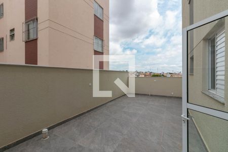 Apartamento para alugar com 95m², 2 quartos e 1 vaga Apartamento para alugar com 95m², 2 quartos e 1 vagaVaranda