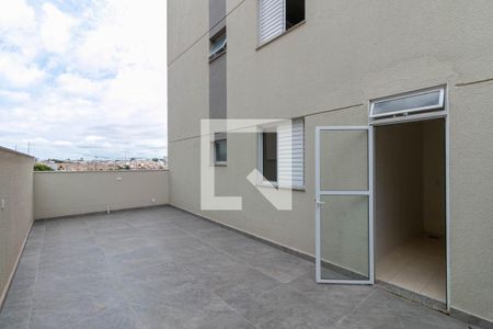 Apartamento para alugar com 95m², 2 quartos e 1 vaga Apartamento para alugar com 95m², 2 quartos e 1 vagaVaranda