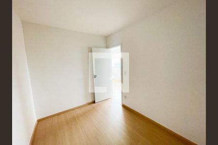 Quarto 1 de apartamento para alugar com 2 quartos, 55m² em Inconfidentes, Contagem