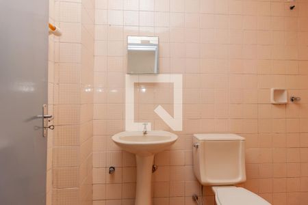 Banheiro de apartamento para alugar com 1 quarto, 30m² em Rondônia, Novo Hamburgo
