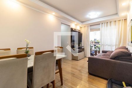 Sala de apartamento à venda com 3 quartos, 69m² em Jardim Santa Emília, São Paulo