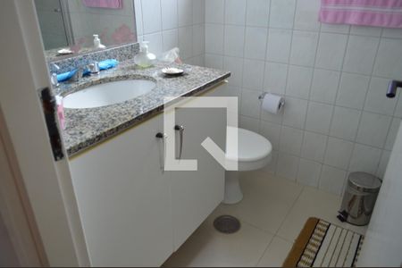 Apartamento à venda com 79m², 2 quartos e 1 vagaBanheiro da Suite