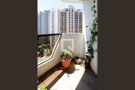 Sacada de apartamento à venda com 4 quartos, 365m² em Santana, São Paulo