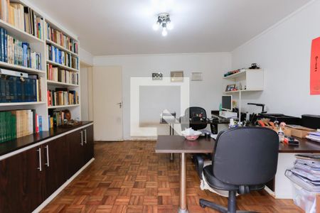 Casa à venda com 264m², 3 quartos e 2 vagasQuarto 2