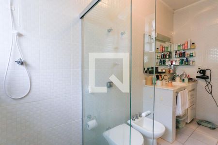 Casa à venda com 264m², 3 quartos e 2 vagasBanheiro da Suíte 1