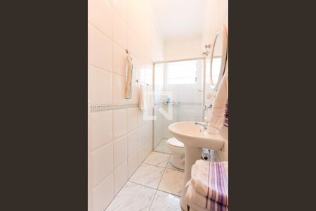 Casa à venda com 264m², 3 quartos e 2 vagasBanheiro