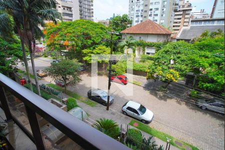 Varanda - Vista de apartamento à venda com 4 quartos, 274m² em Auxiliadora, Porto Alegre