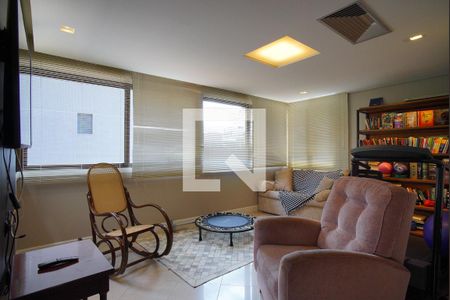 Sala de apartamento à venda com 4 quartos, 274m² em Auxiliadora, Porto Alegre