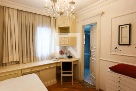 Apartamento à venda com 165m², 3 quartos e 3 vagas Suíte 1