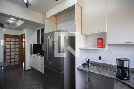 Casa à venda com 420m², 3 quartos e 6 vagasCozinha