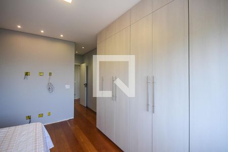 Casa à venda com 420m², 3 quartos e 6 vagasSuíte 2