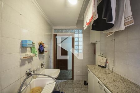 Casa à venda com 420m², 3 quartos e 6 vagasÁrea de Serviço