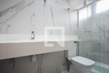 Casa à venda com 420m², 3 quartos e 6 vagasBanheiro Suíte 3