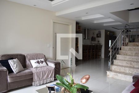 Sala 1 de casa de condomínio para alugar com 4 quartos, 420m² em Boqueirão, Curitiba