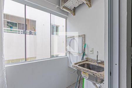 Sacada de apartamento para alugar com 2 quartos, 68m² em Areias, São José