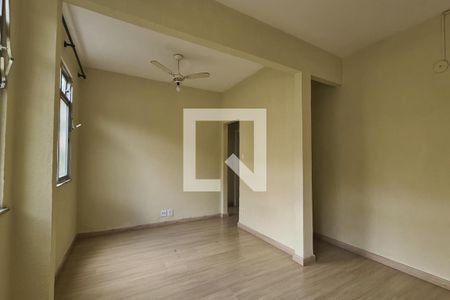 Sala de apartamento para alugar com 2 quartos, 60m² em Todos Os Santos, Rio de Janeiro