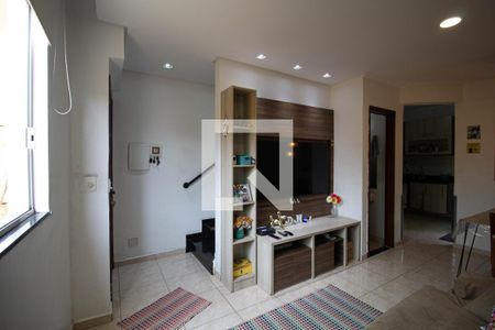 Sala de casa de condomínio à venda com 2 quartos, 58m² em Parada Xv de Novembro, São Paulo