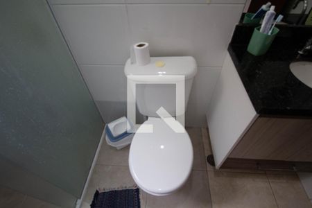 Casa de condomínio à venda com 58m², 2 quartos e 1 vagaBanheiro