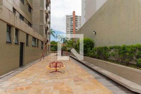 Apartamento à venda com 256m², 4 quartos e 3 vagasÁrea Comum - Playground
