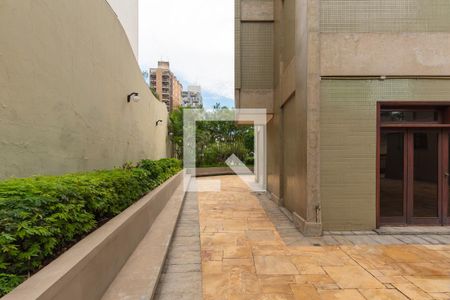 Apartamento à venda com 256m², 4 quartos e 3 vagasÁrea comum - Salão de festas