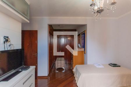 Apartamento à venda com 256m², 4 quartos e 3 vagasSuíte 2