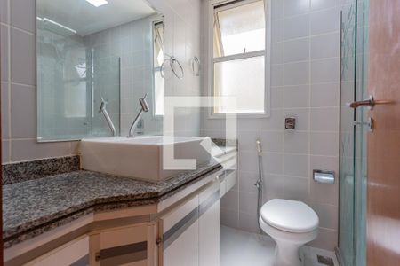 Apartamento para alugar com 95m², 3 quartos e 2 vagasBanheiro social