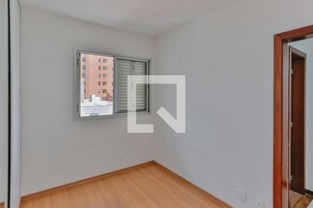 Apartamento para alugar com 95m², 3 quartos e 2 vagasQuarto 3