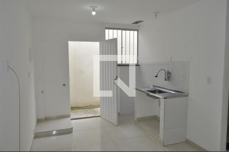 Sala/Quarto/Cozinha  de kitnet/studio para alugar com 1 quarto, 25m² em Engenho de Dentro, Rio de Janeiro