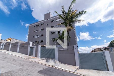 Apartamento à venda com 56m², 2 quartos e 1 vaga Apartamento à venda com 56m², 2 quartos e 1 vagaFachada