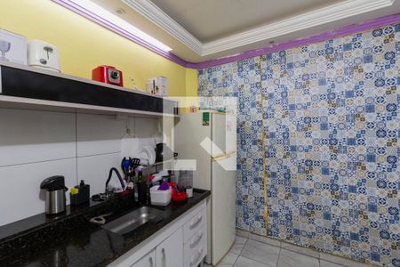 Casa à venda com 96m², 3 quartos e 2 vagas Casa à venda com 96m², 3 quartos e 2 vagasCasa 2 - Cozinha