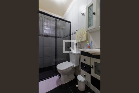 Casa à venda com 96m², 3 quartos e 2 vagas Casa à venda com 96m², 3 quartos e 2 vagasCasa 1 - Banheiro Suíte