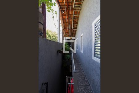 Casa à venda com 96m², 3 quartos e 2 vagas Casa à venda com 96m², 3 quartos e 2 vagasCasa 1 - Corredor