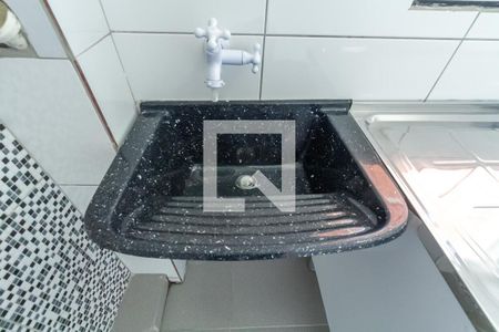 Apartamento para alugar com 50m², 1 quarto e sem vagaCozinha e área de serviço 