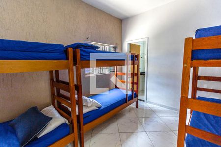 Suíte 2 de casa para alugar com 2 quartos, 250m² em Guilhermina, Praia Grande