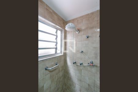 Casa à venda com 200m², 3 quartos e 2 vagas Casa à venda com 200m², 3 quartos e 2 vagasBanheiro