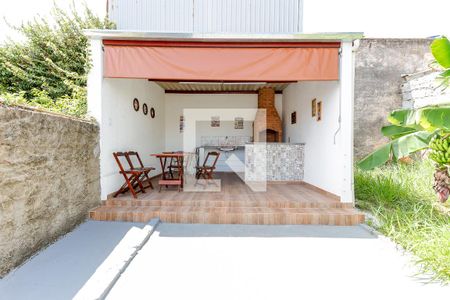 Casa à venda com 200m², 3 quartos e 2 vagas Casa à venda com 200m², 3 quartos e 2 vagasChurrasqueira 2