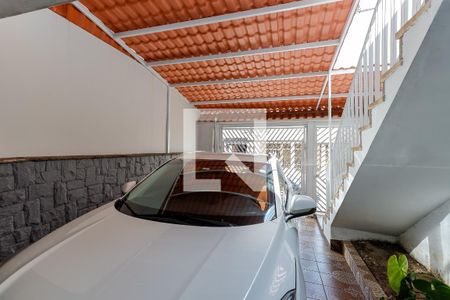 Casa à venda com 200m², 3 quartos e 2 vagas Casa à venda com 200m², 3 quartos e 2 vagasGaragem