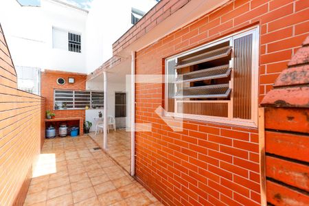 Casa à venda com 200m², 3 quartos e 2 vagas Casa à venda com 200m², 3 quartos e 2 vagasChurrasqueira 1