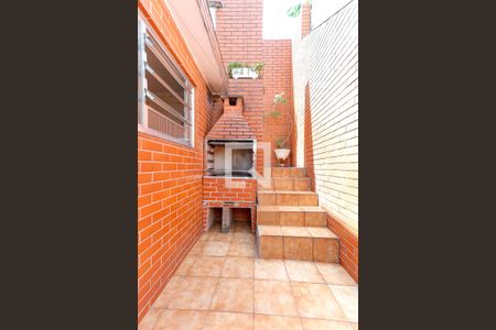 Casa à venda com 200m², 3 quartos e 2 vagas Casa à venda com 200m², 3 quartos e 2 vagasChurrasqueira 1